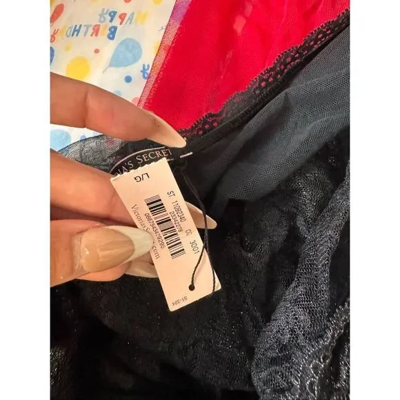 Victoria’s Secret Black Lace Bodysuit Women’s Size Large - Picture 5 of 8